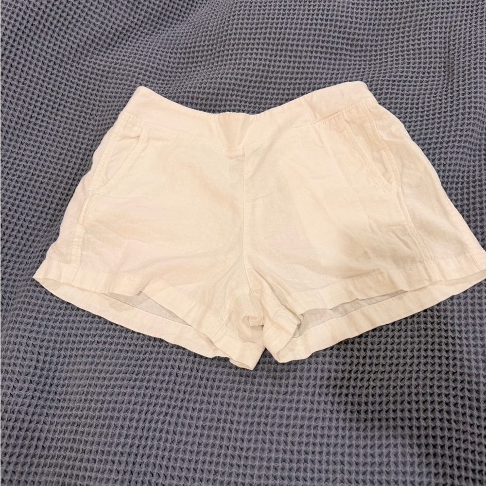 GAP Women's White Shorts